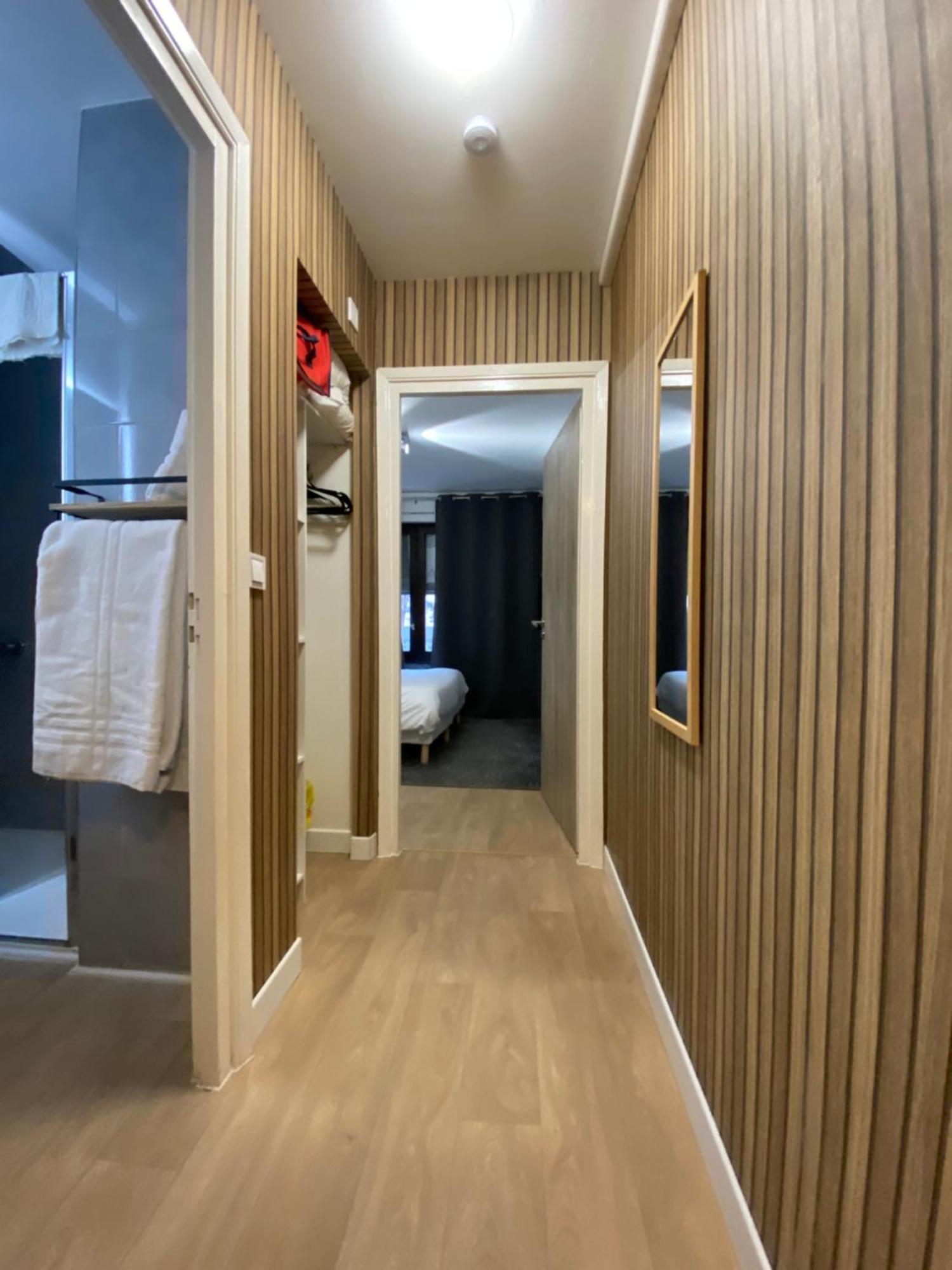 & Aux Portes De Geneve Appartamento